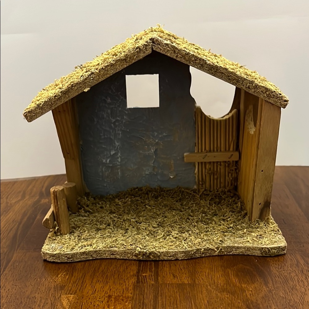 Rustic Wooden Nativity Stable with Straw Roof